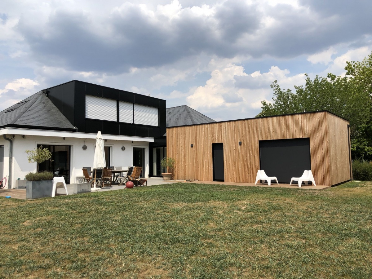 Double extension bois d'une maison � Hem : r�alisation