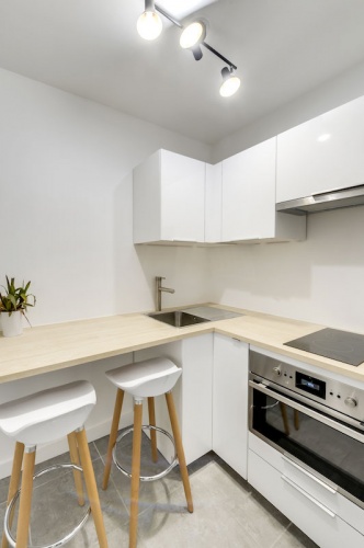 Amnagement dun appartement en VEFA : cuisine-ikea-blanche-bureau-kaizo-studio-appartement-vefa-velizy-web