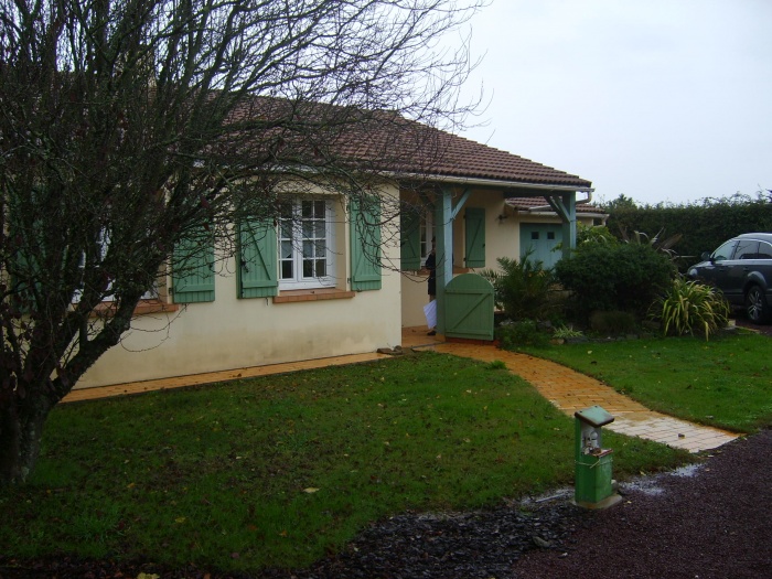 Extension d'une maison ( projet en cours ) : fa�ade existant