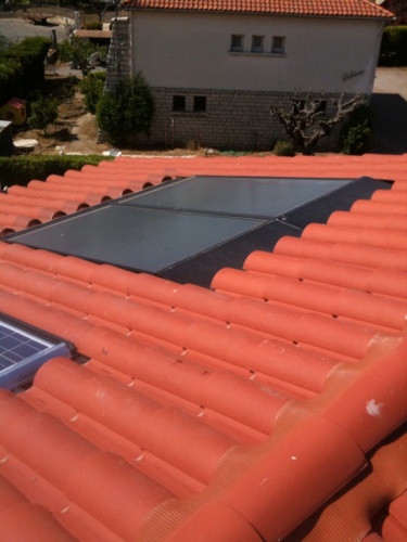 Maison Contemporaine � Mireval : Panneaux Solaires Thermiques
