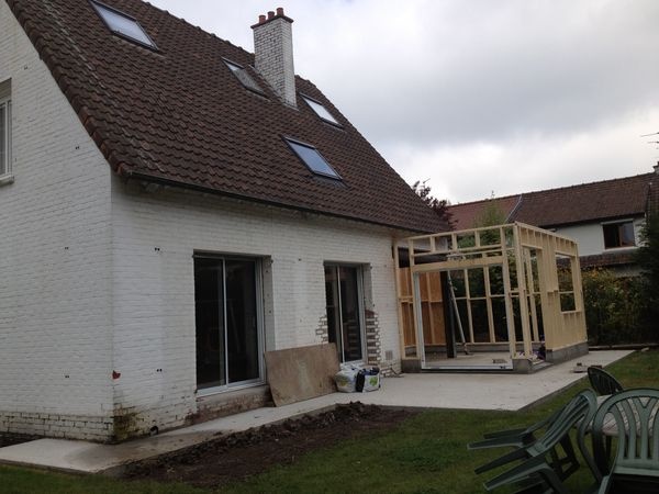 Extension bois d'une maison � Marcq-en-Baroeul. : chantier