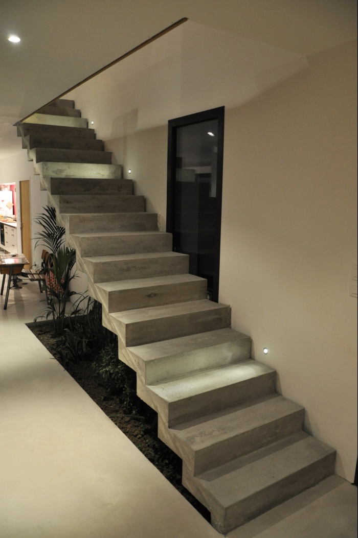 MAISON G. : Escalier b�ton