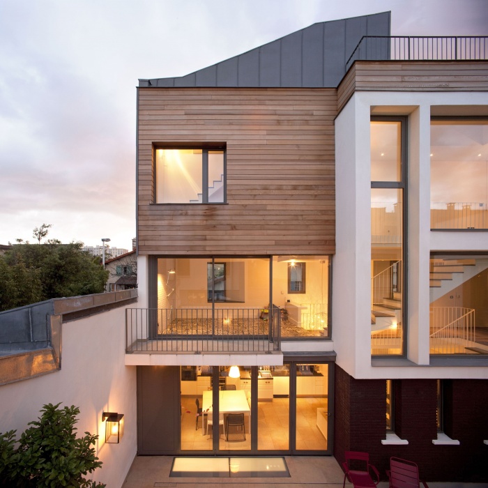 MAISON DE VILLE
