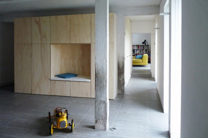 R�habilitation d'une grange  en maison d'habitation : mobilier boite